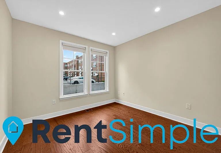 1418 N Rhodes #B110 — Photo 37