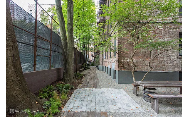 Sold by Douglas Elliman | media 14