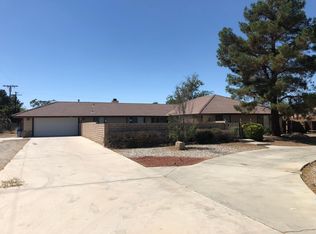 20441 Shoshonee Rd, Apple Valley, CA 92307