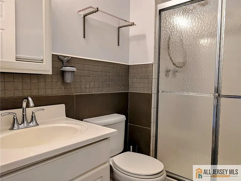20 Cotoneaster Ct — Photo 17