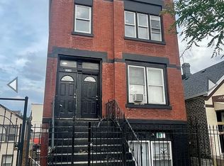 2219 S Oakley Ave #4R, Chicago, IL 60608