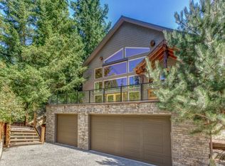 1530 Silver Beach Rd, Bellingham, WA 98229