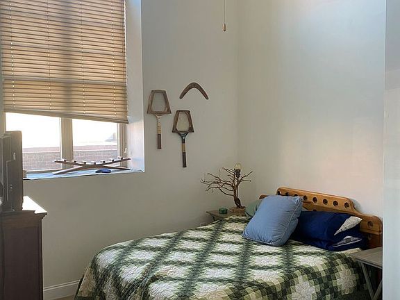 5th image of 79 Warren St APT 204