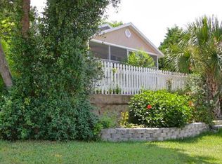 6040 East St, Cedar Key, FL 32625