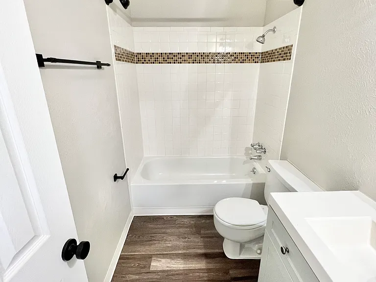 12th Lane Townhomes — Photo 16