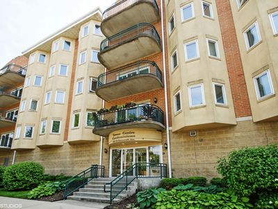 100 W Roosevelt Ave Unit 402, Bensenville, IL, 60106