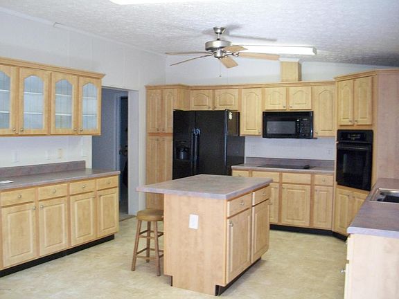 2nd image of 224 Pelican Dr