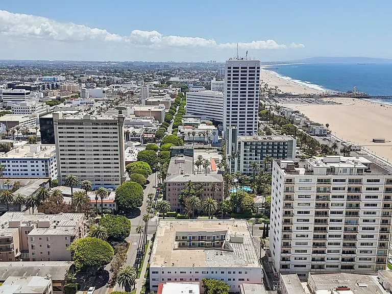 123 California Ave — Photo 11