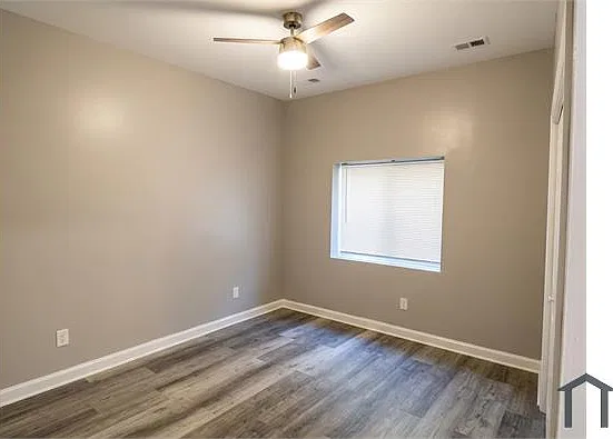 2 bed, 800 sqft, $2,000 — Photo 4