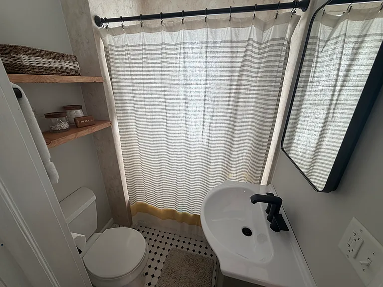 307 S Whiteoak St — Photo 15