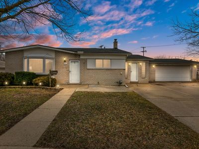 807 Easley Dr, Westland, MI, 48186