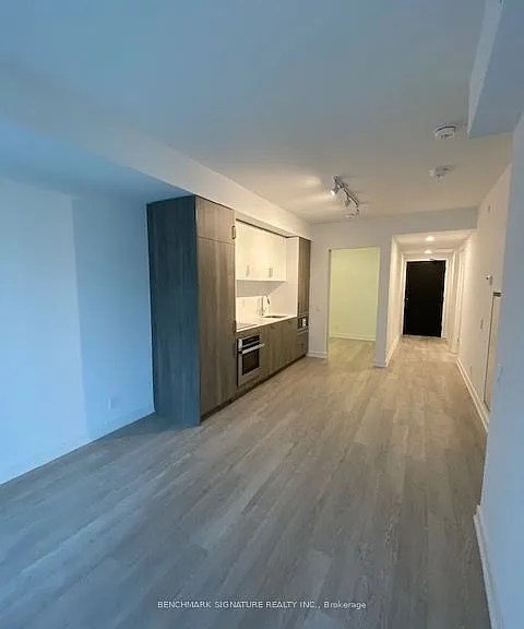 88 Queen St E #1715 — Photo 3