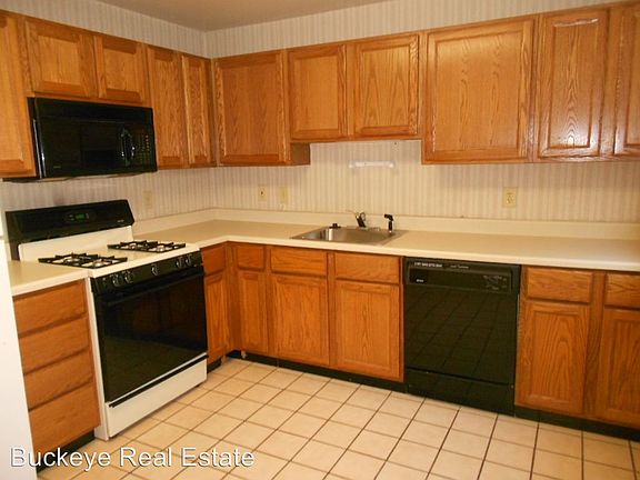 3rd image of 1919 Indianola Ave APT B