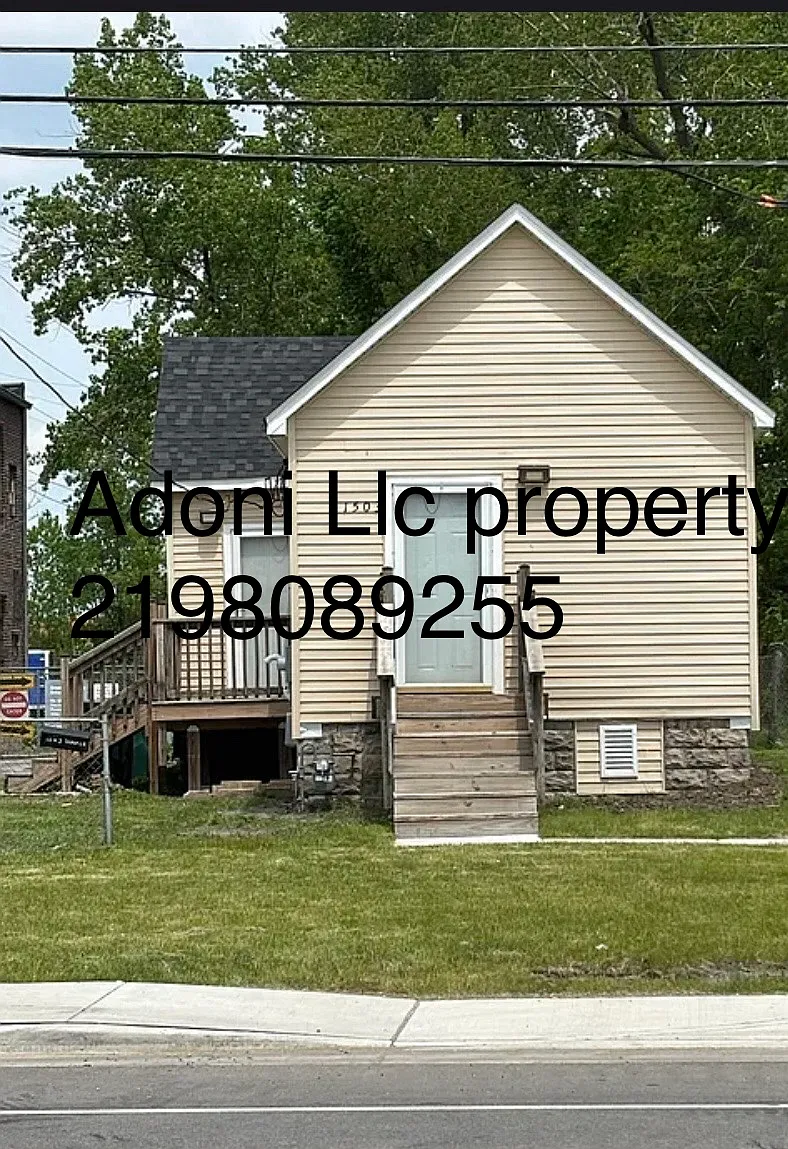 1503 Summer St — Photo 1