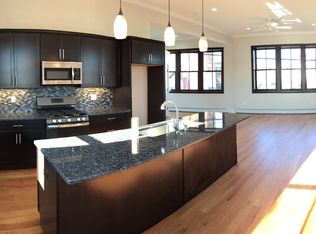 105 Pleasant St, Weymouth, MA 02190