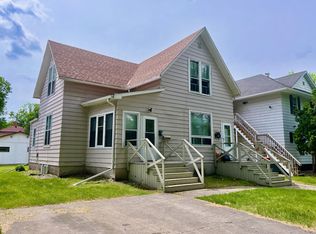 404 S 5th St APT A, Grand Forks, ND 58201