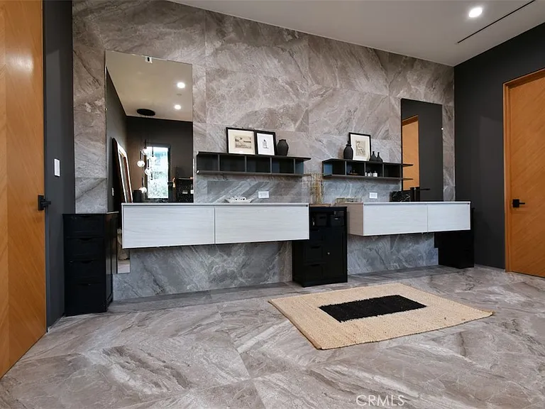 14753 Round Valley Dr — Photo 21
