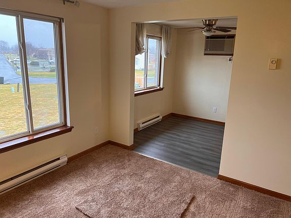 4th image of 2751 Alder Creek Dr S #3