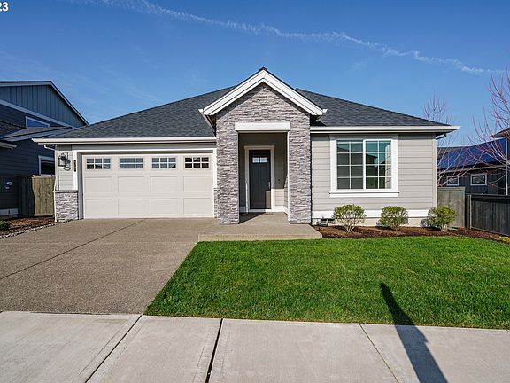 3rd image of 4297 SE 62nd Ave