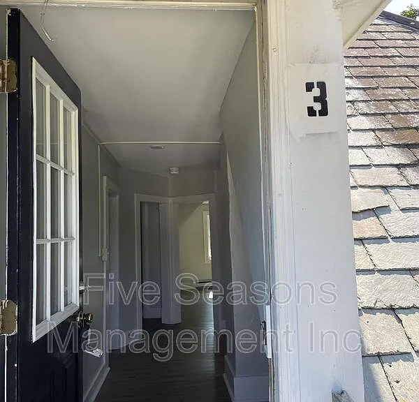 19 Fletcher Pl #3 — Photo 11