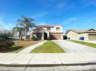 11718 Sagebrush Ave, Bakersfield, CA 93312