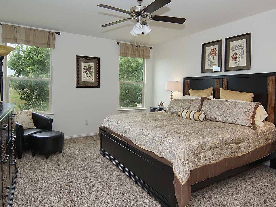 1st image of 773 River Hill Ln