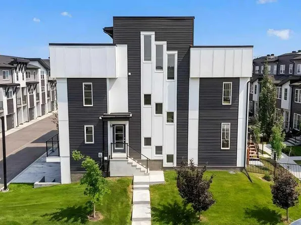 474 W Seton Cir SE #709, Calgary, AB T3M 3P6