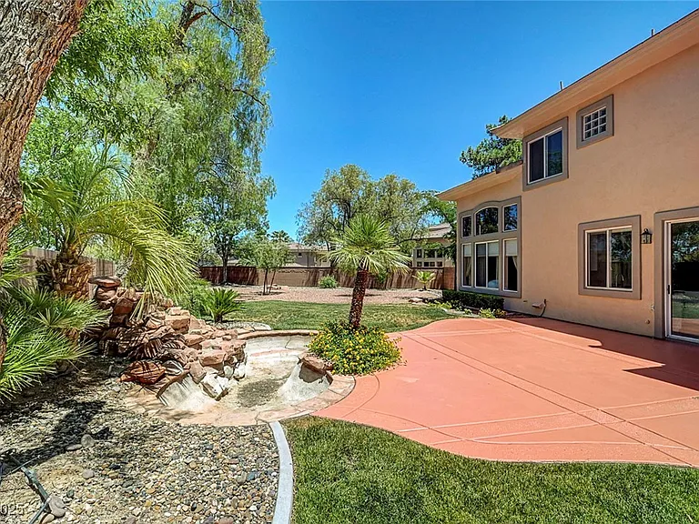 229 N Buteo Woods Ln — Photo 82