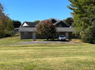 2414 Old Lewis Rd UNIT 2, Johnson City, TN 37601