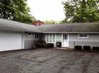 701 S Johnson St, Bluffton, IN 46714