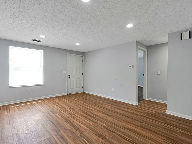 859 Eliots Oak Rd — Photo 4