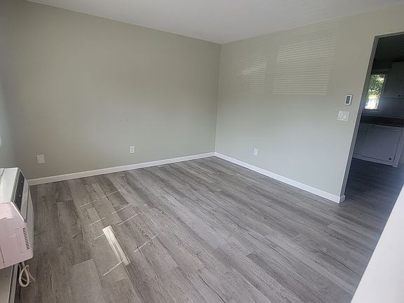 3rd image of 99-105 Lawrence St #105-C