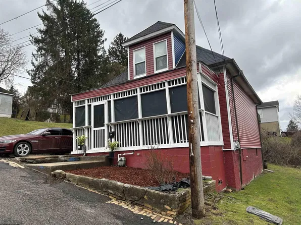 111 Wheeling St, Fairmont, WV 26554