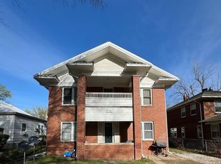 718 S B St, Arkansas City, KS 67005