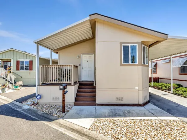 52 Sheri Ridge Way, Rancho Cordova, CA 95670