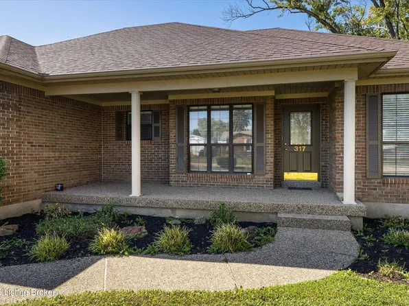 317 Centerview Dr, Shepherdsville, KY 40165