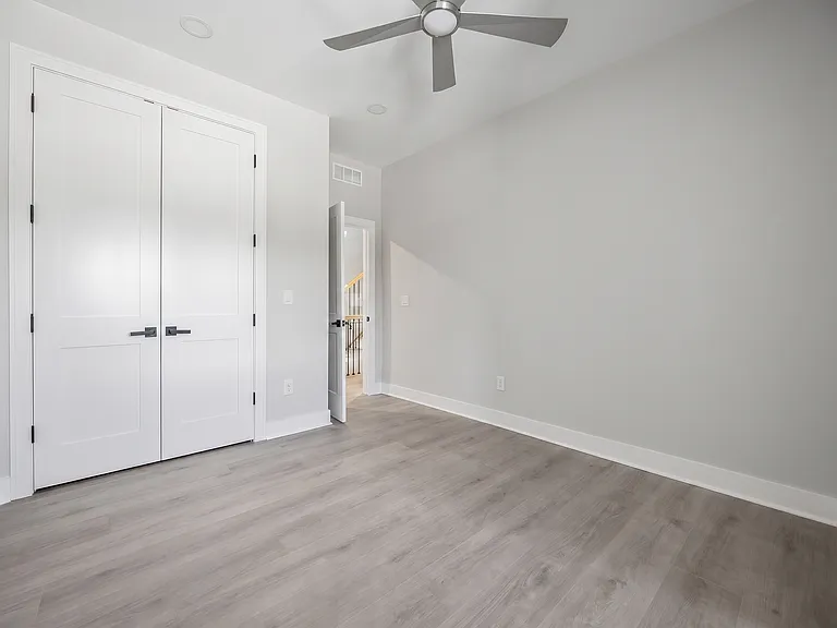226 Mack Ave #10 — Photo 13