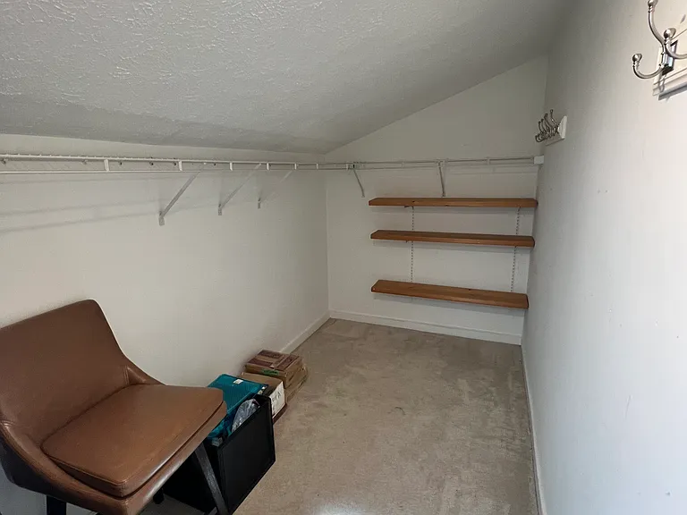 2405 Forest Edge Ct #304D — Photo 17