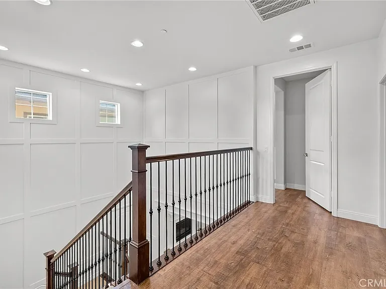 33 Gamella St — Photo 13