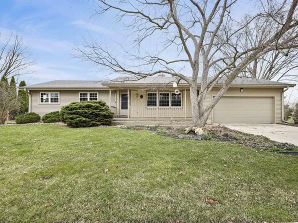 120 Walmar Drive, Sun Prairie, WI 53590