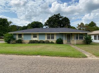1601 6th St N, Columbus, MS 39701