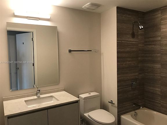 3rd image of 1010 Brickell Ave Unit 2110