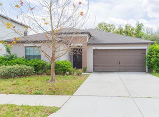 10146 Carloway Hills Dr, Wimauma, FL 33598