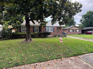 1552 Delmont Rd, Memphis, TN 38117