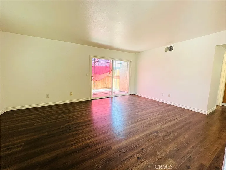 10916 Rincon St — Photo 3