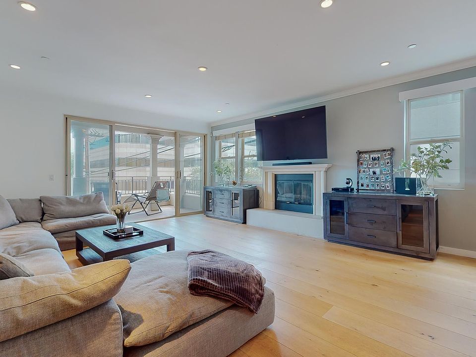 1st image of 1820 Benecia Ave APT 105