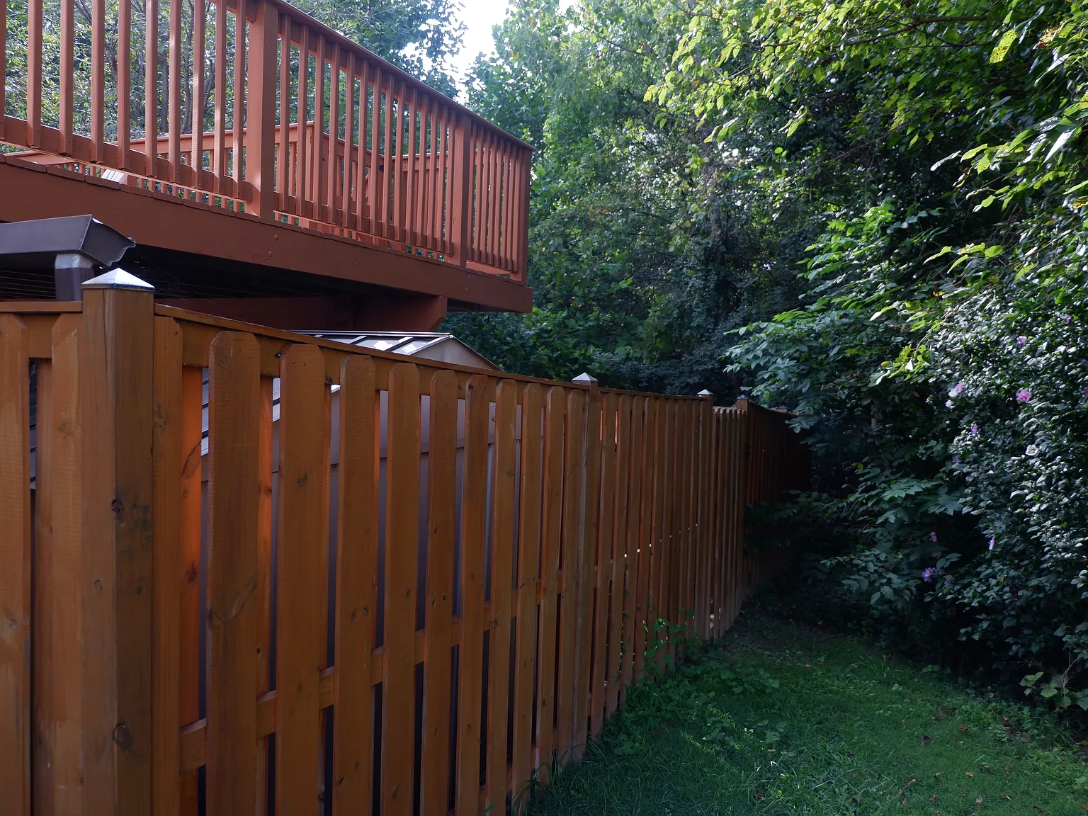 4 bed, 3.5 bath, 1250 sqft, $2,850 — Photo 2