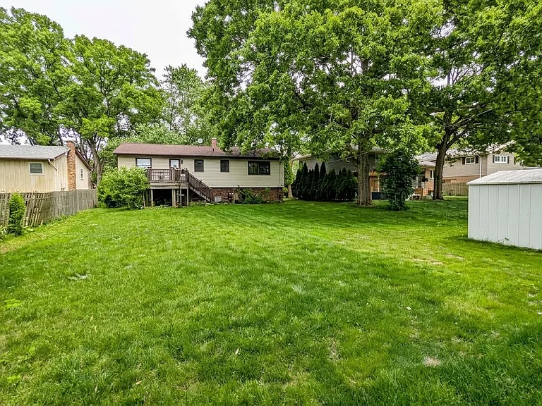 11 Marquette Pl — Photo 18