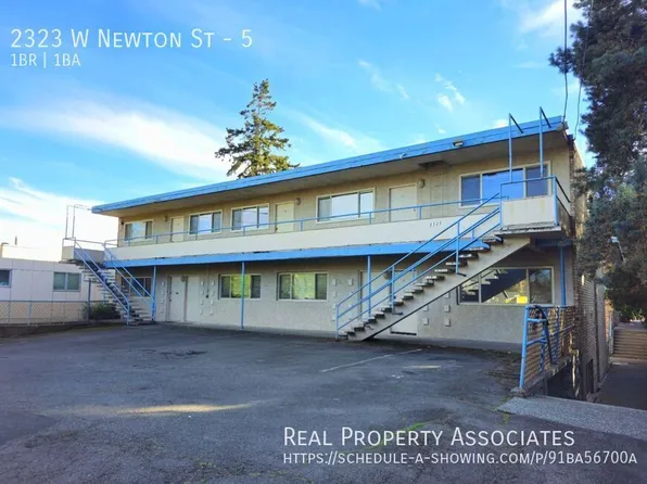 2323 W Newton St #5, Seattle, WA 98199