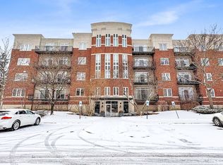 800 Weidner Rd APT 208, Buffalo Grove, IL 60089